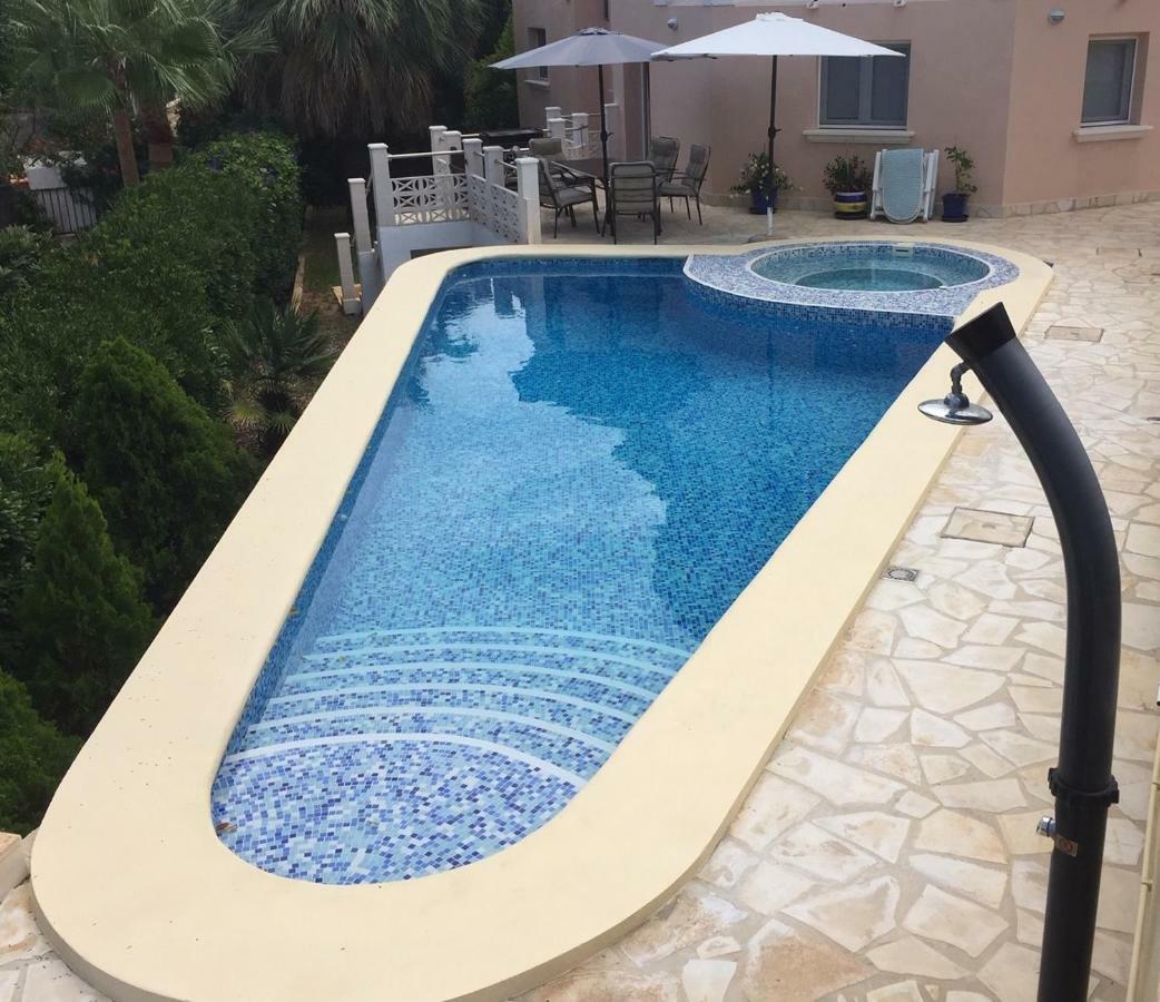 Sunny Renovated Apartment - Denia/Santa Llucia Exterior photo